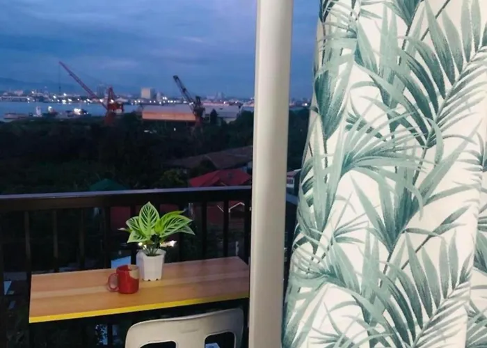 Apartment With Balcony At Saekyung 956